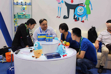 好視力科技開設(shè)名家講壇 吸引諸多眼科專家蒞臨